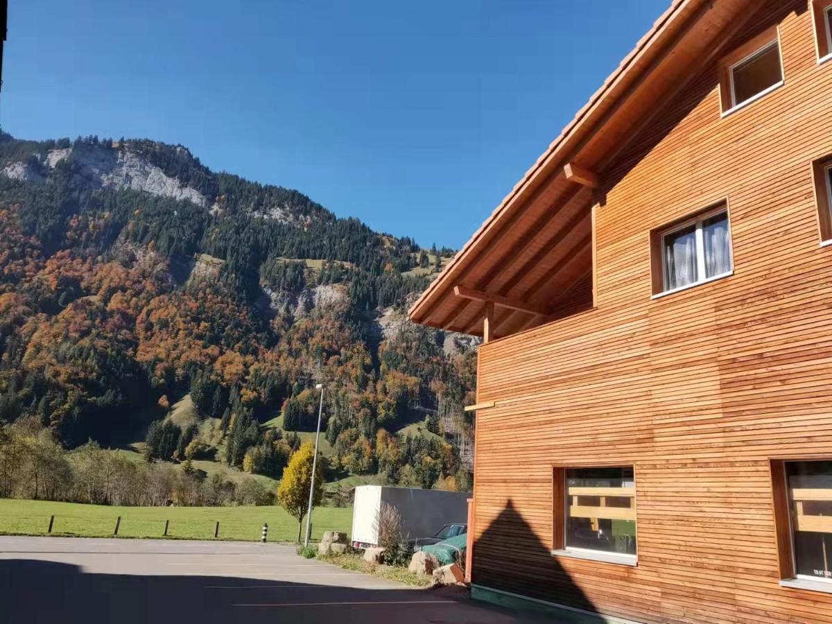 Mountain Oasis Apartment Kandersteg-Adelboden Kandergrund ภายนอก รูปภาพ